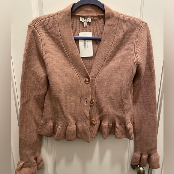 NWT TCEC Tan Ruffle Long Sleeve Crop Cardigan Sweater - Picture 2 of 5